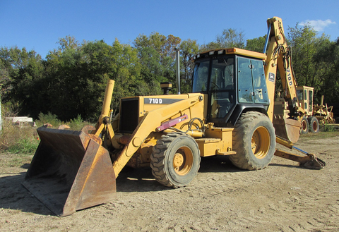 PC2368 PARTS CATALOG MANUAL - JOHN DEERE 710D Backhoe Loader BEST PDF